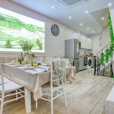 Le Nid Parisien Triplex Cosy Et Chaleureux Lejlighed Eksteriør billede