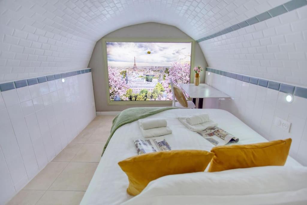 Le Nid Parisien Triplex Cosy Et Chaleureux Lejlighed Eksteriør billede