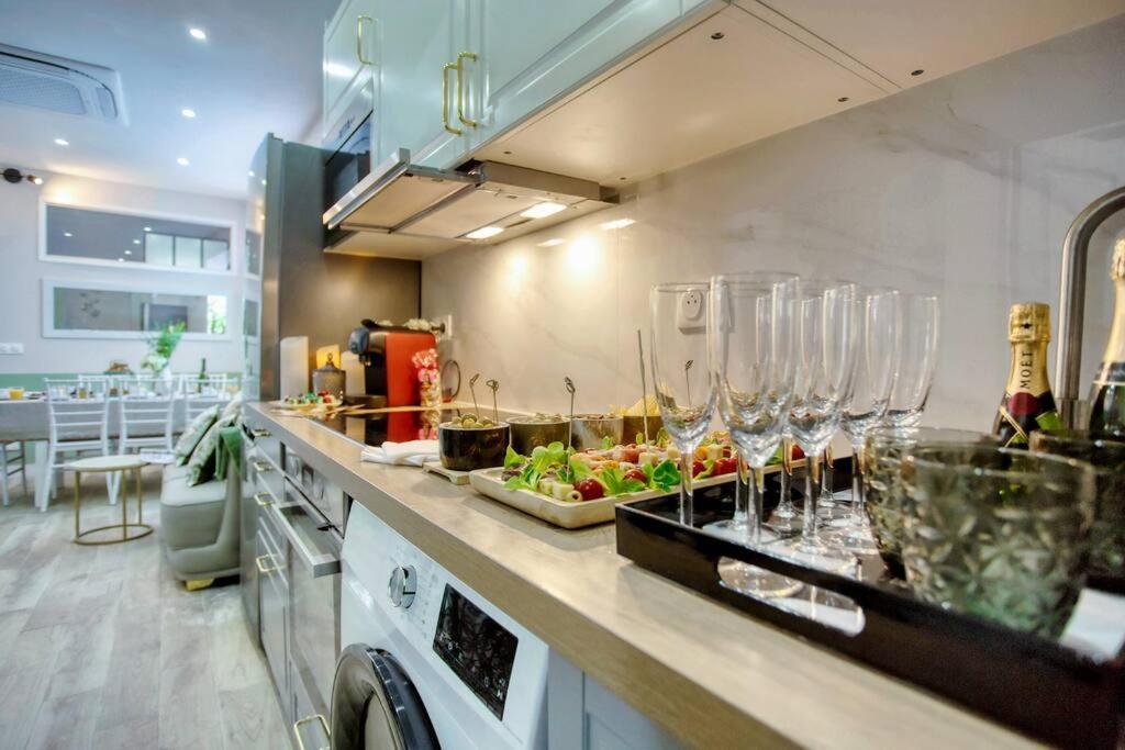 Le Nid Parisien Triplex Cosy Et Chaleureux Lejlighed Eksteriør billede